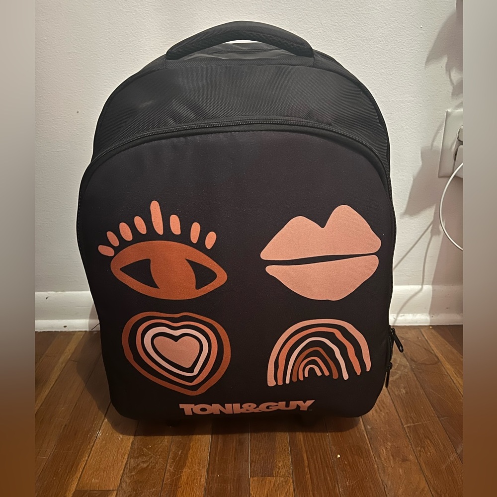 Travel Suitcase - Picture 2 of 5